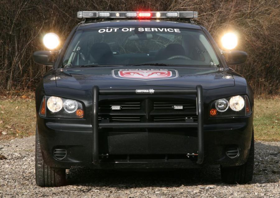  Dodge Charger Cop Car 2008 года  (фото 4 из 40)